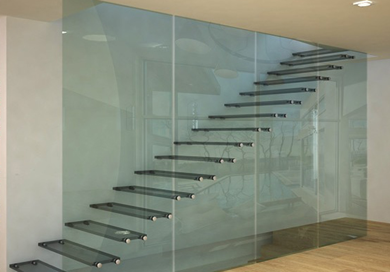 Výhody sklenených schodov